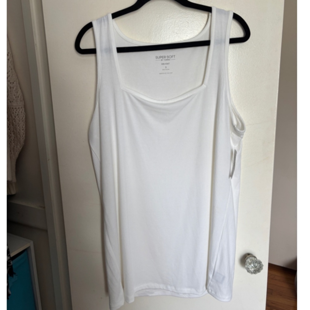 NWT Torrid square neck rib knit white tank top
